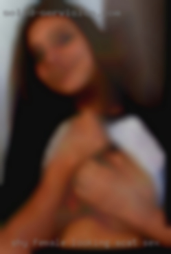 Shy female looking to socialize scat sex in Florida more.